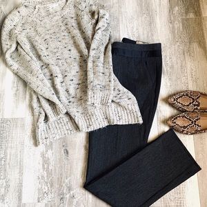 Express slim columnist pants. NWT 6R